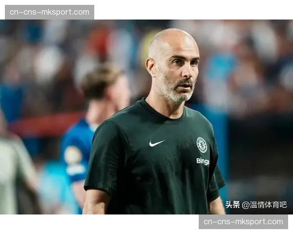 裁判争议再现：巴黎大满贯一场半决赛因“消极进攻”判罚引发教练抗议