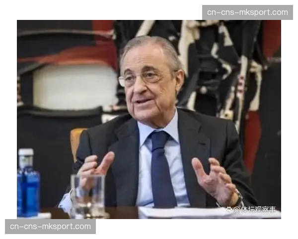 欧足联代表访问西甲总部,交流关于应对“过度防守”趋势的潜在规则调整设想 欧足联代表访问西甲总部,交流关于应对“过度防守”趋势的潜在规则调整设想